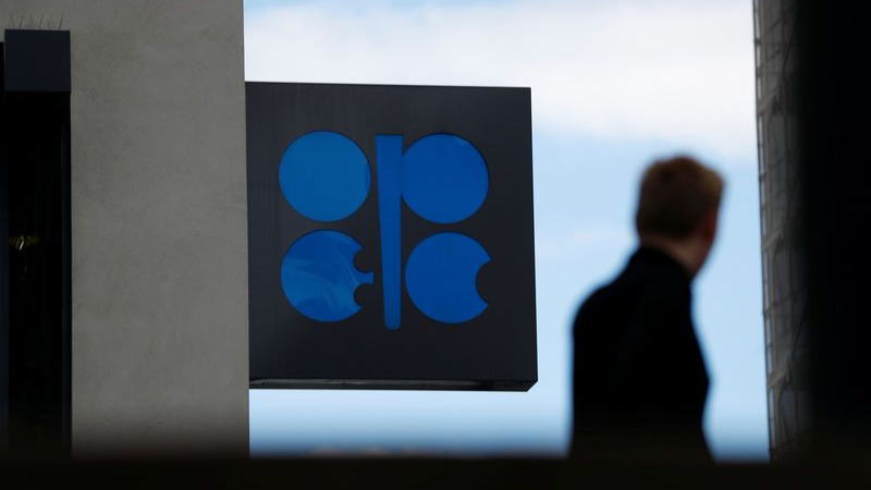 OPEC+达成了部分减产延长到2025年的协议